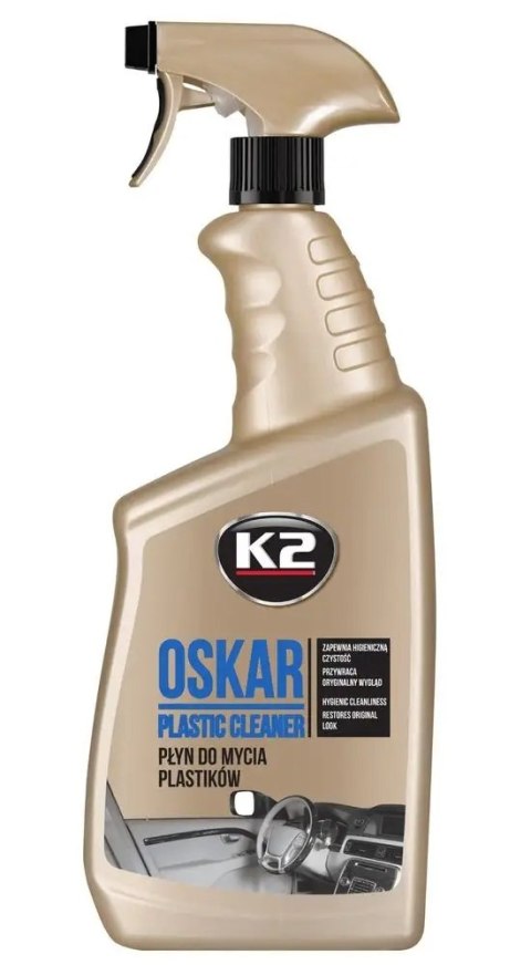 Płyn do czyszczenia plastików OSKAR 770 ML