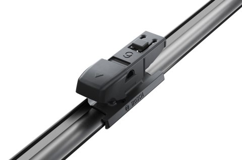 WYCIERACZKI SZYB PRZÓD KOMPLET BOSCH X3 G01 X4 G02 E-PACE X540