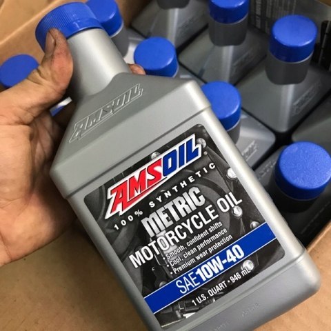 OLEJ SILNIKOWY SYNTETYCZNY MOTOCYKLOWY AMSOIL 4T METRIC 10W40 MCF 0,946L